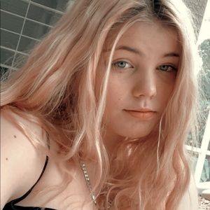 Meet your Posher, Zoë